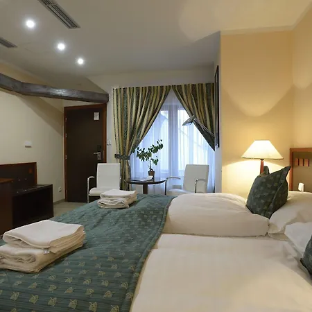 Grand Hotel