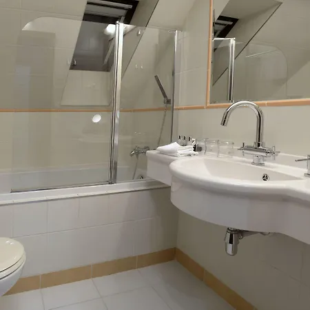 Hotel Grand 4*