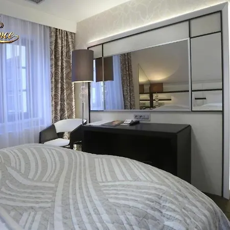 Hotel Grand