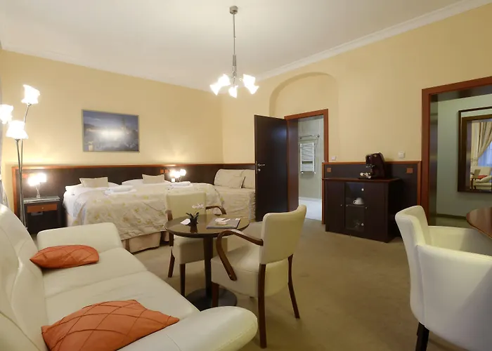 Hotel Grand