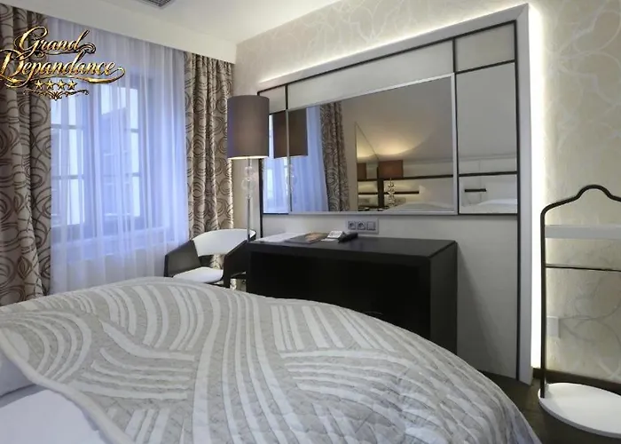 Hotel Grand